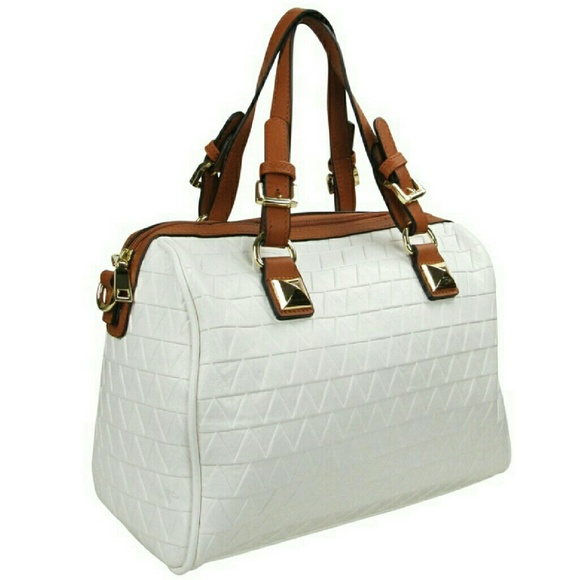 AR New York Handbags - NWT! Textured Triangle Geometric Print Bag Satchel Vegan Faux Leather White CUTE